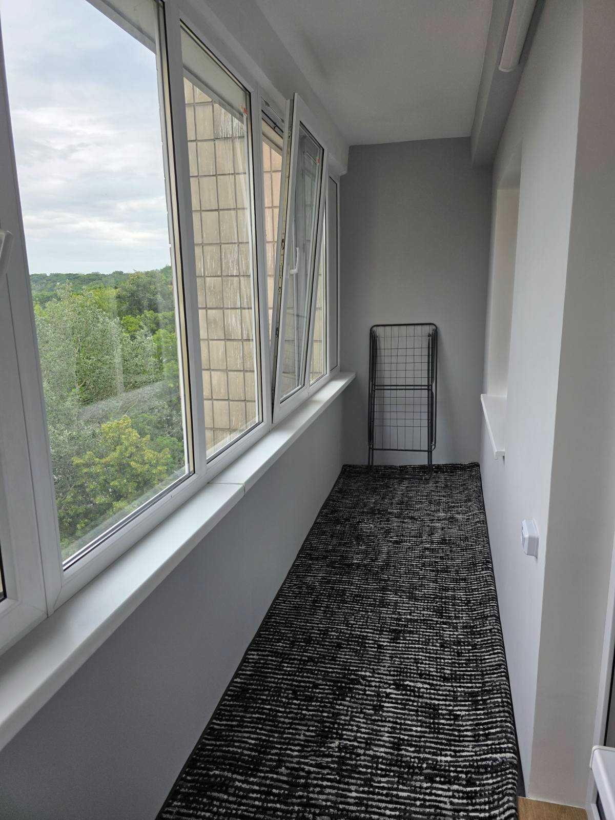 Голосіївський р-н, пр. Голосіївський 108, 1 кім. 18000грн. Без комісії
