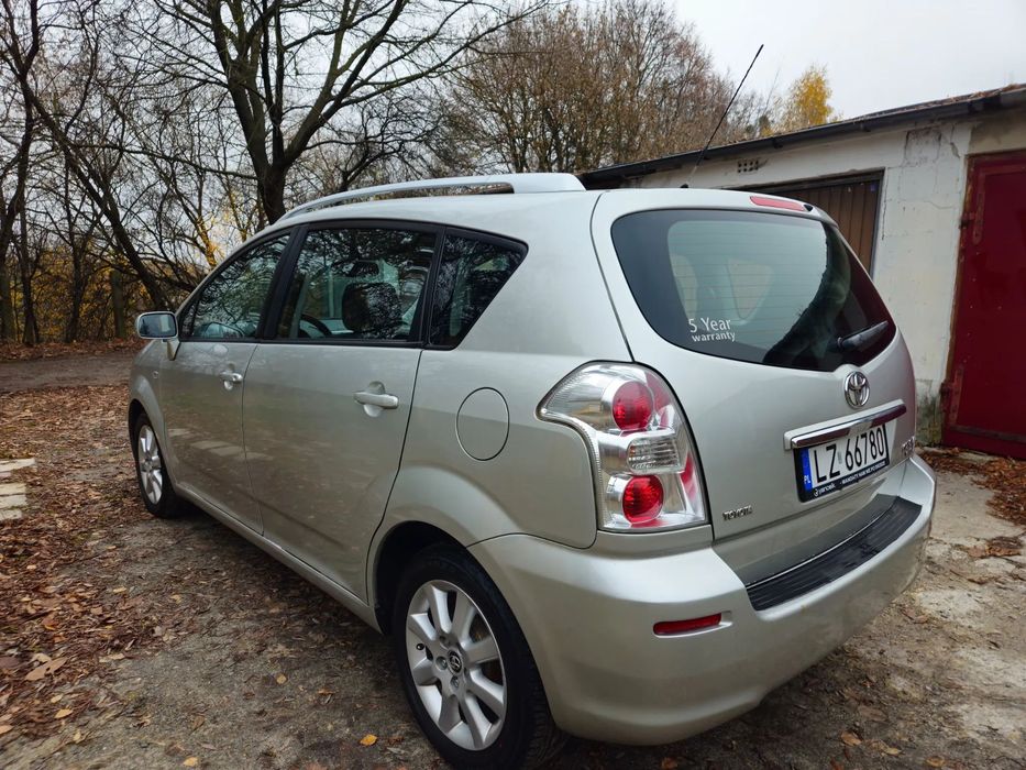 Toyota Corolla Corolla verso bogate wyposażenie. Tylko jeździć!