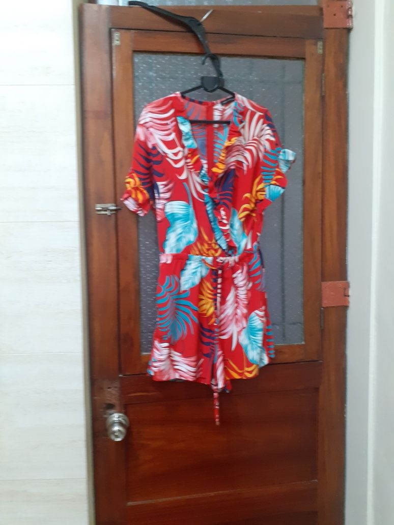 Lote de roupa usada