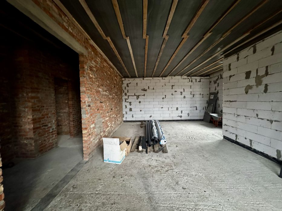 Будинок в передмісті Черкас