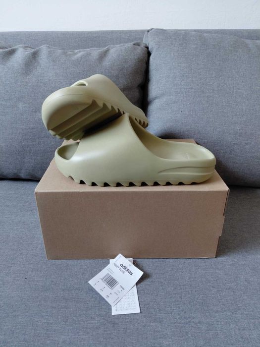adidas Yeezy Slide Resin