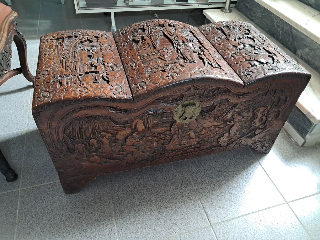 Baú,origem Macau