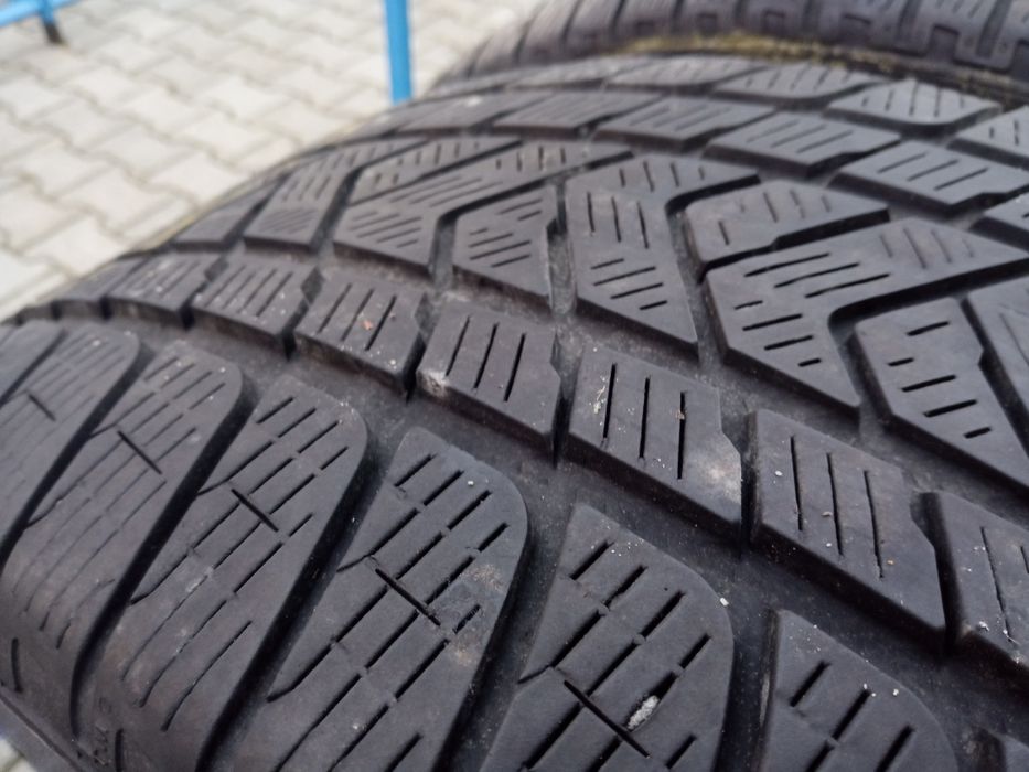 275/50r20 Pirelli Scorpions Winter MO opony zimowe