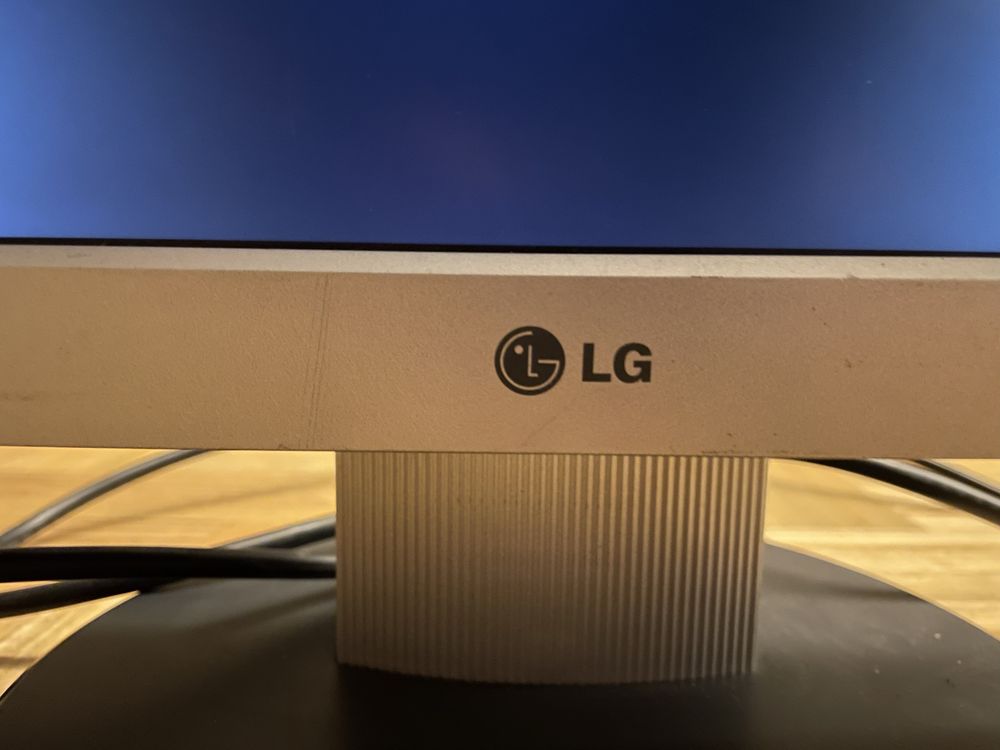 Monitor LCD - LG