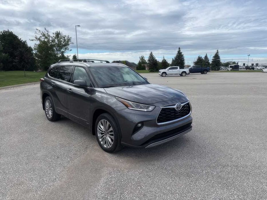 Toyota Highlander      2023