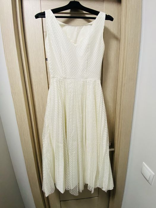 Сукня весільна/вечірня розмір S (36)