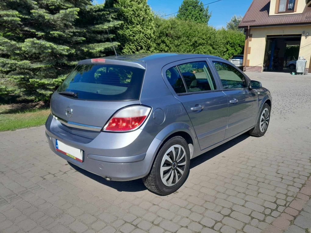 Opel Astra H, III, 1.4B+G, zadbana