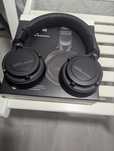 Навушники Beyerdynamic DT 240 PRO