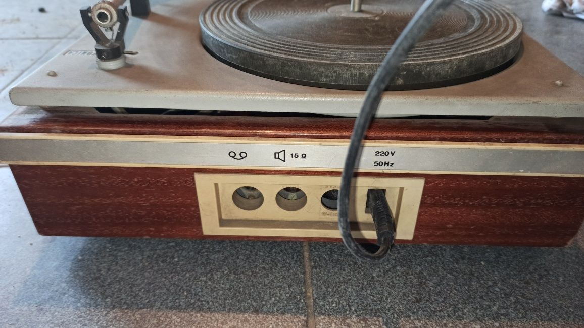 Gramofon Unitra Fonica WG 460