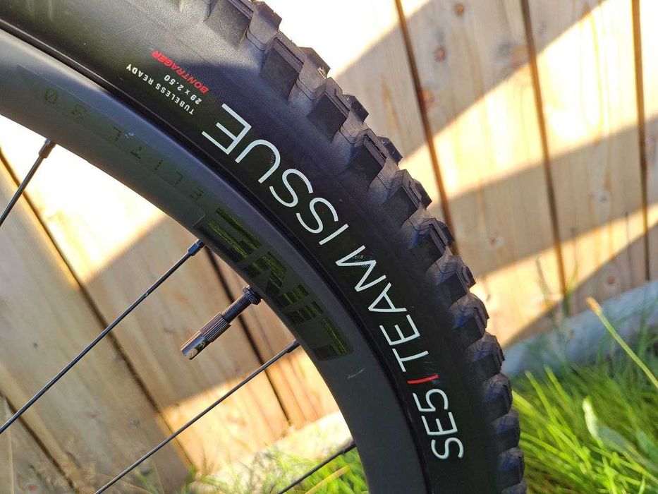 Opony Bontrager Trek Team Issue SE5 - trail/enduro - prawie nowe