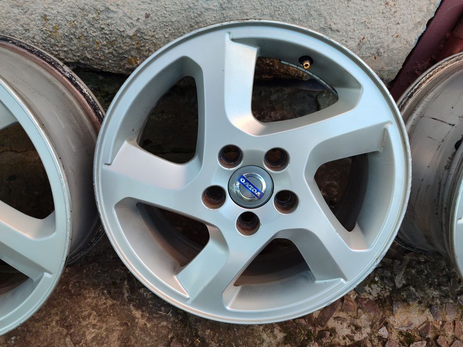 Продам оригінальні диски Volvo R16