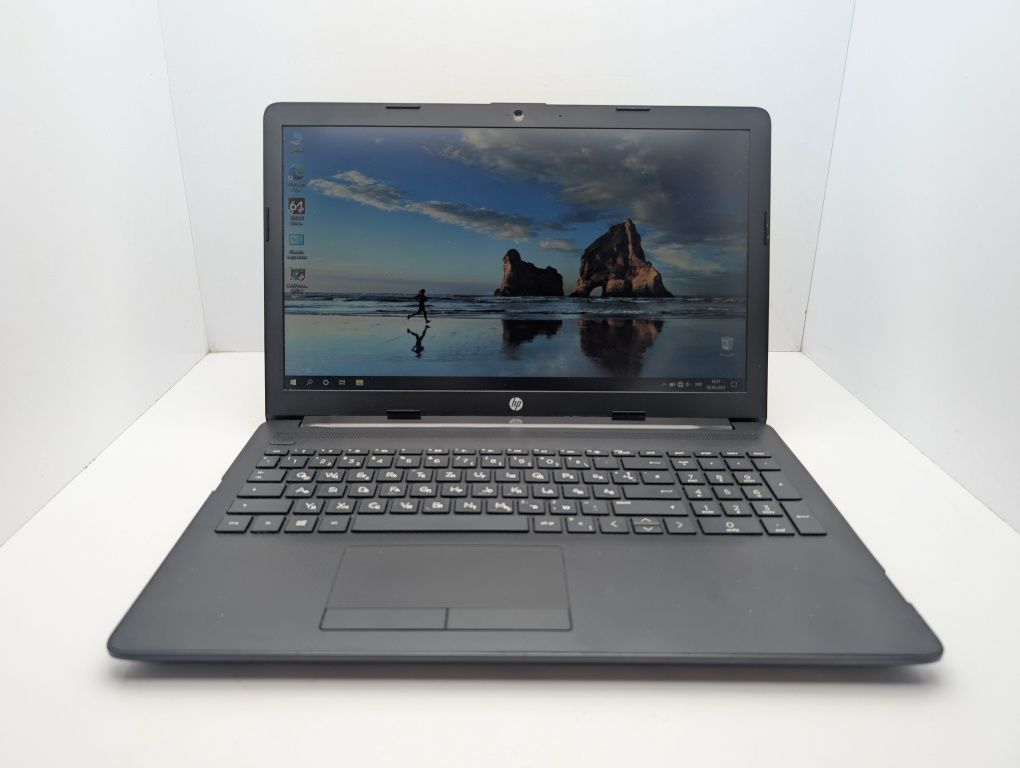 HP pavillion 15/Intel Celeron/8gb/SSD-120gb/Intel HD Graphics/15/6''HD