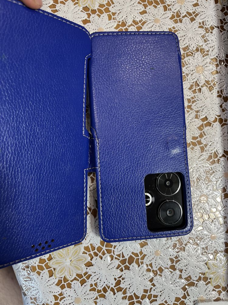 Продам смартфон Xiaomi Redmi 13 — идеальное состояние, как новый!