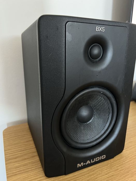 M-Audio BX5 - Par de colunas monitores