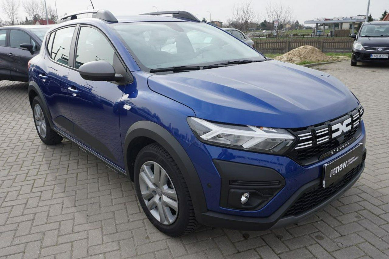 Dacia Sandero Stepway 1.0TCe 90KM CVT Expression salon gwarancja f.VAT