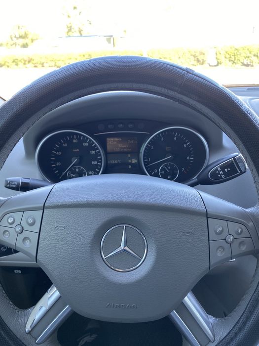 Мерседес ML 350 состояние хорошое