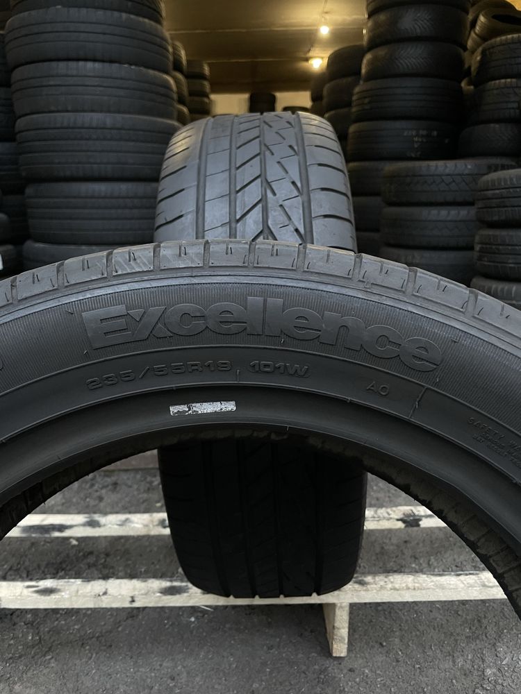 235/55 R19 -101V- GoodYear Exellence Літні шини бу з Німеччини склад