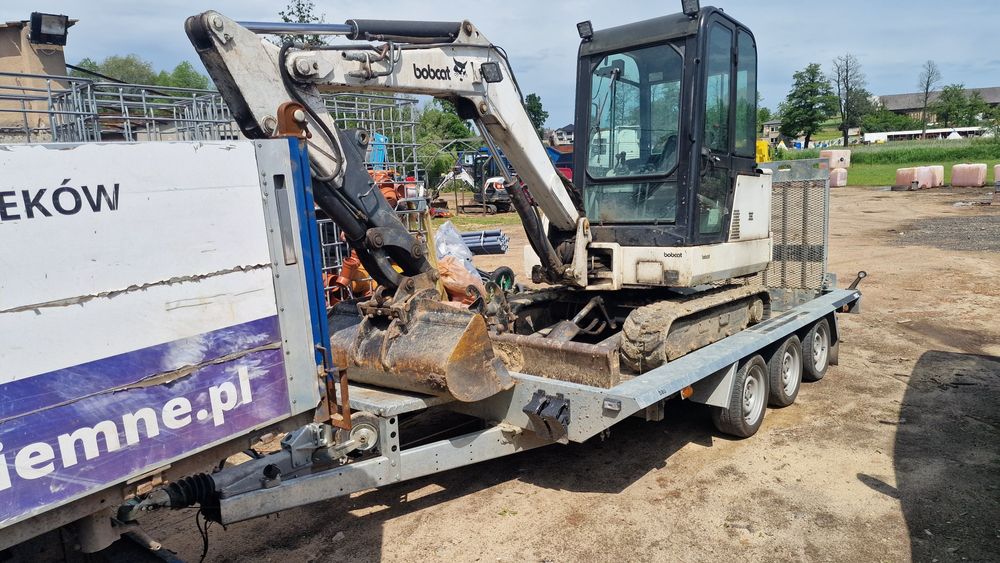 Minikoparka z operatorem Bobcat E27  140zł/h