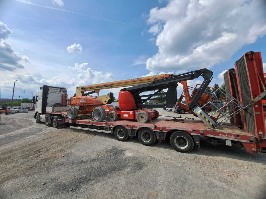 Wynajem podnośników przegubowych oraz teleskopowych od 16 m do 43 m.