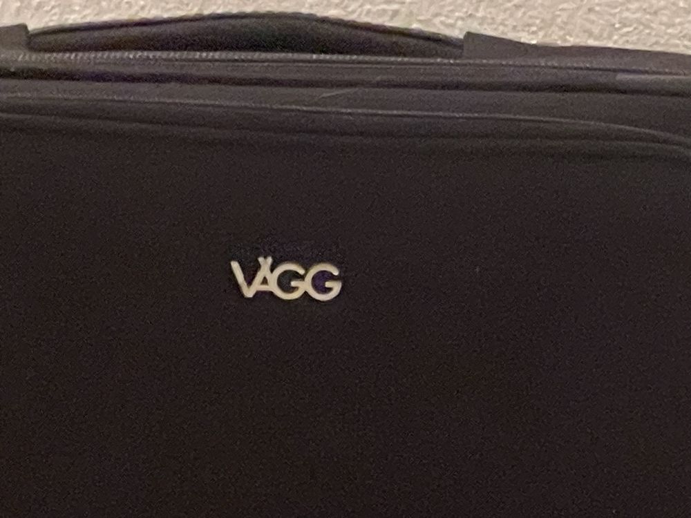 Malas de porao Vagg