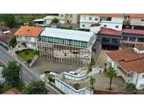 Armazém comercial em Paços de Ferreira