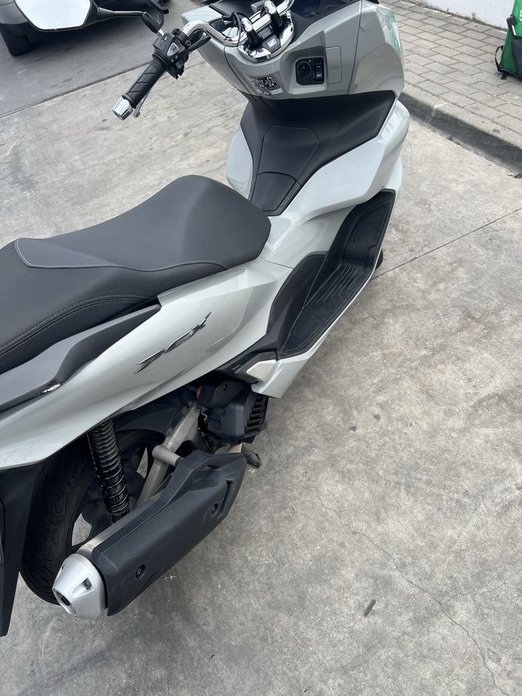 Hondapcx 125 impecavel