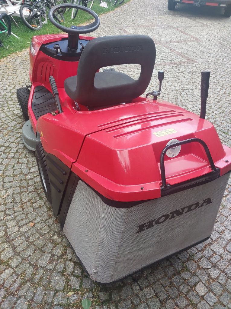 Traktorek kosiarka Honda 2113 hydro