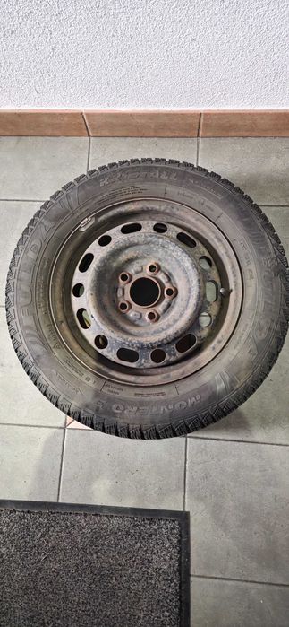 4 Felgi Stalowe z oponami zimowymi 195/65/R15 Fulda