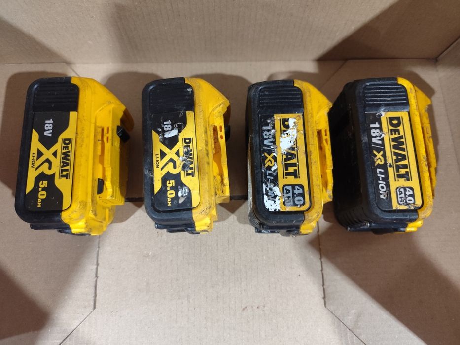 Akumulator bateria DeWALT 4Ah 5Ah 18V XR LI-ION DCB182 DCB184
