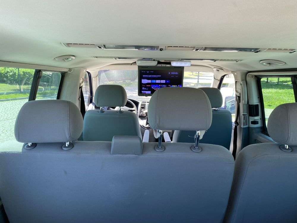 Volkswagen T5 transporter  2,5 TDI bardzo dobry stan telewizor