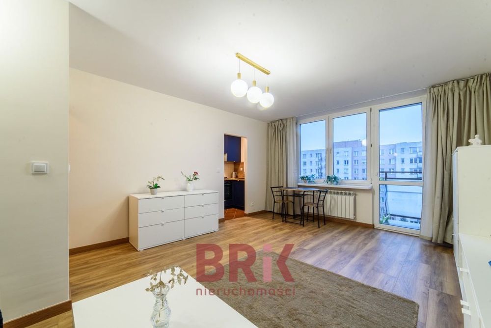Kawalerka świeżo po remoncie na wynajem