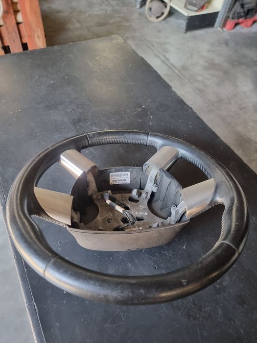 Volante Ford focus 1.6 tdci