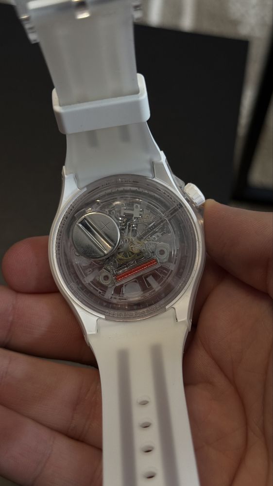 Zegarek Swatch AURELIA AURITA biały