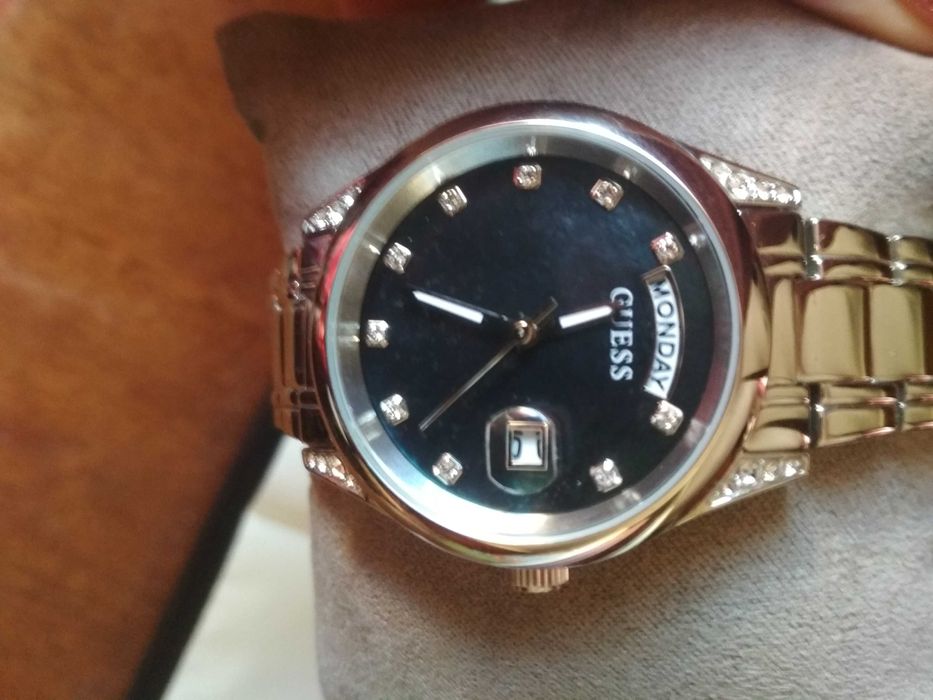 Часы Guess оригинал