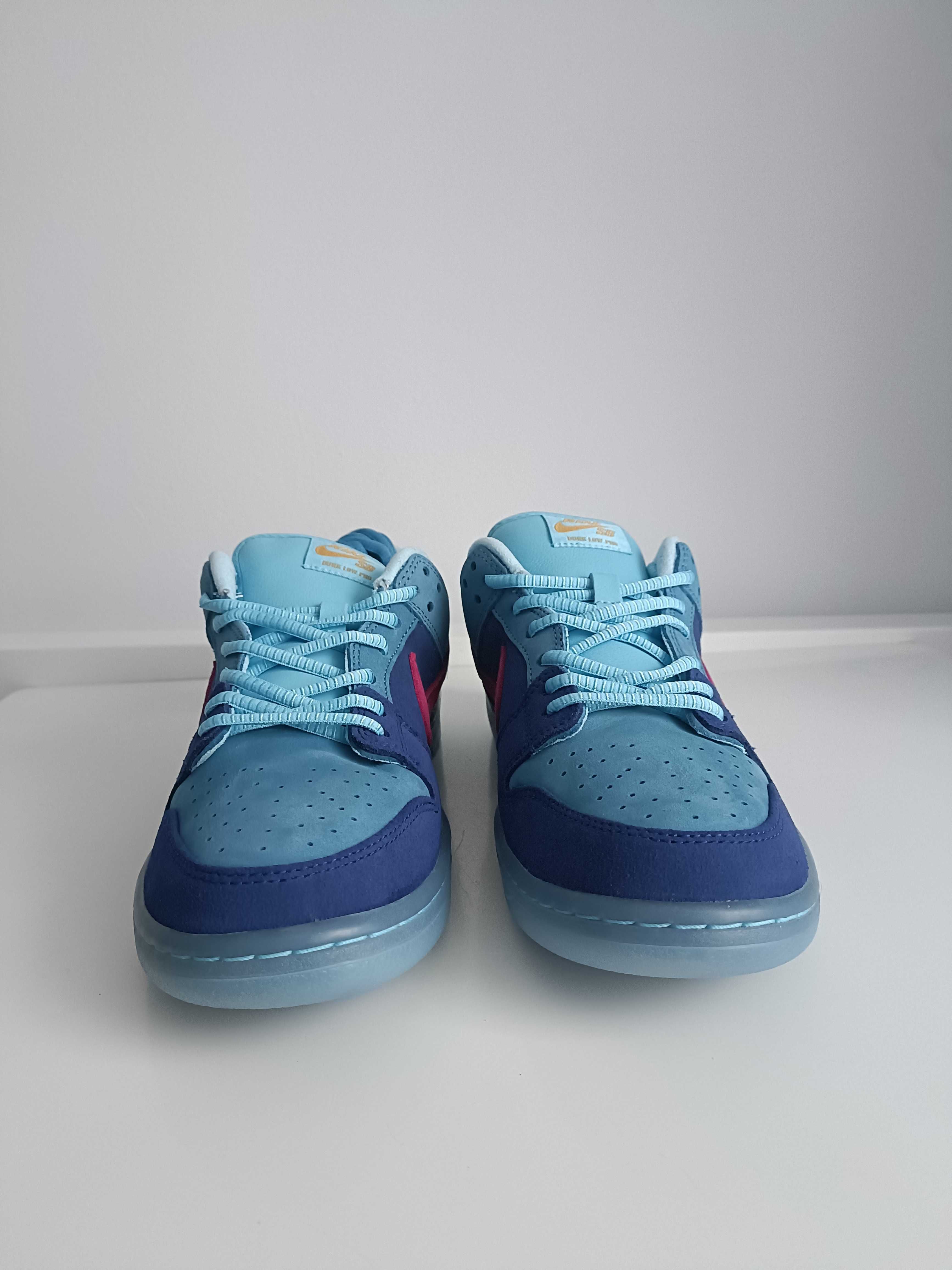 Buty Nike SB Dunk Low Run The Jewels rozmiar 42,5 wkładka 27 cm