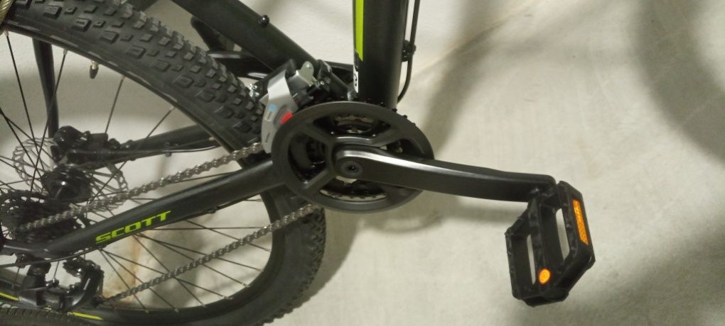 Bicicleta em excelente estado. Pouquíssimo usada