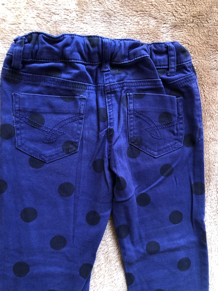 Spodnie jeansy Denim wiek 4-5 lat rozm 110