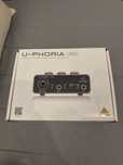 Behringer U-Phoria UM2