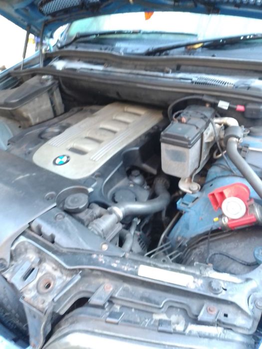 Продам машину BMW X5 2006 року праворульний