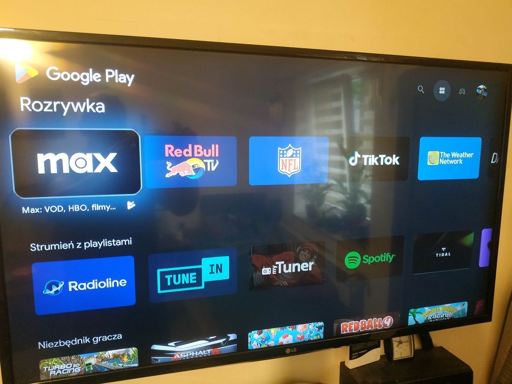 Smart TV box 4K dekoder Android Tv Wifi Dvbt2 2gb/16gb Play now  Tv