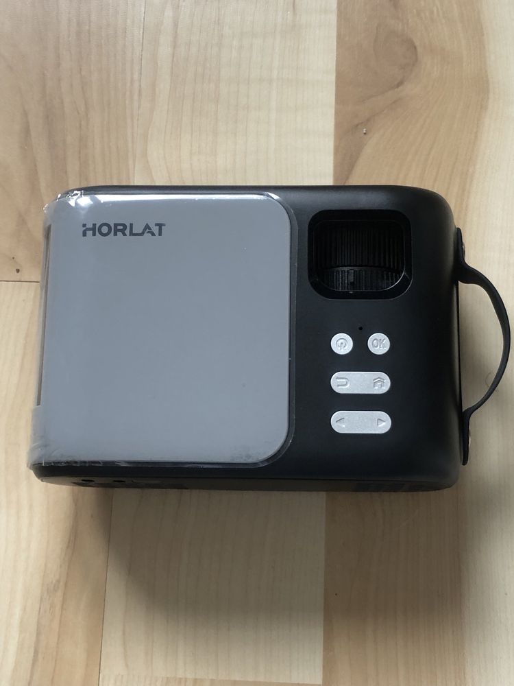 Nowy mini projektor Horlat