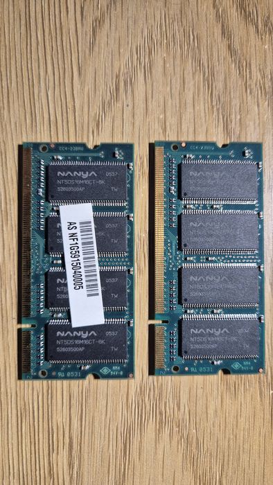 Nanya 2x256MB 333MHz DDR CL2.5 (NT256D64SH8C0GM-6K)