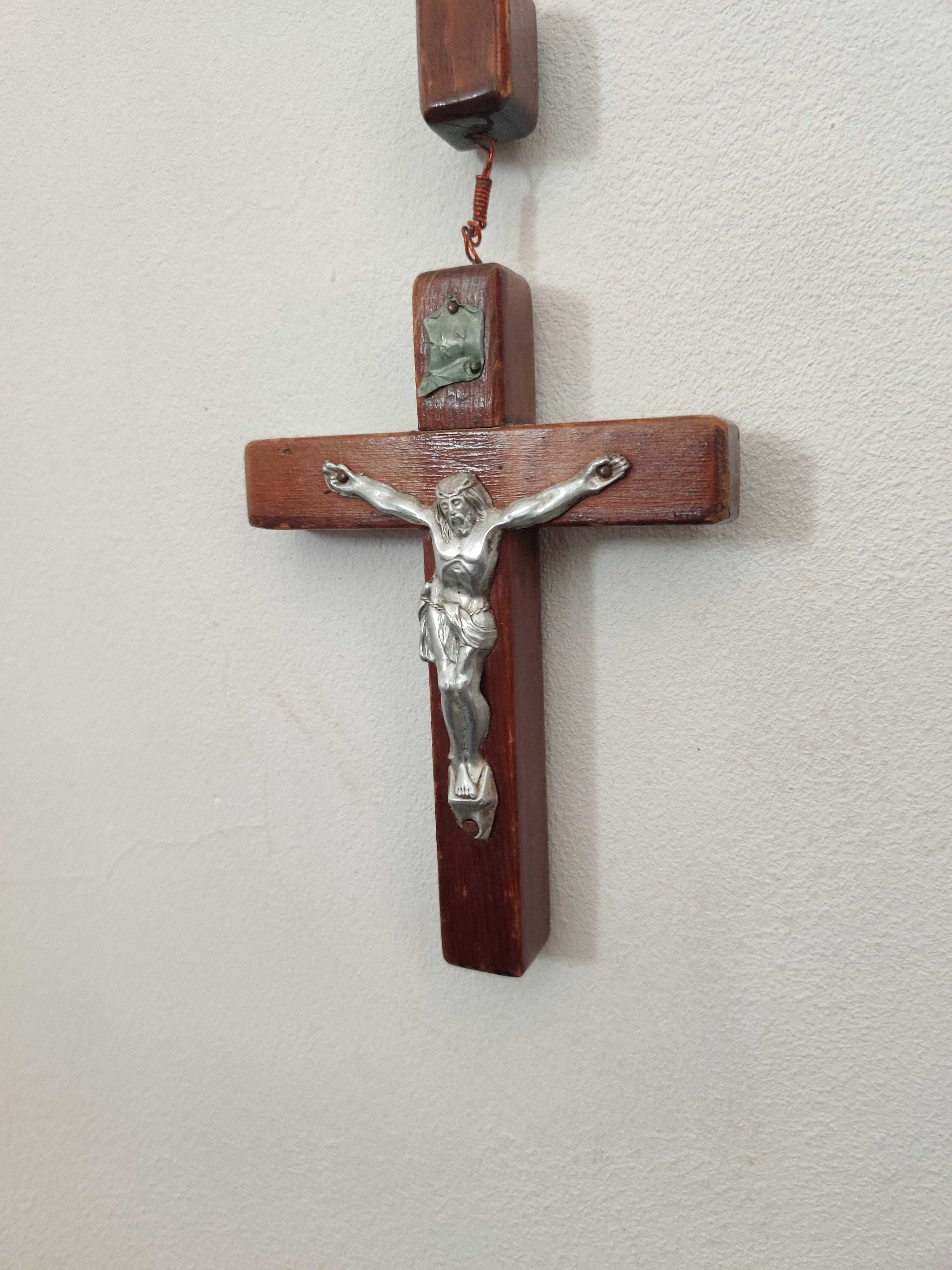 Crucifixo de Parede madeira