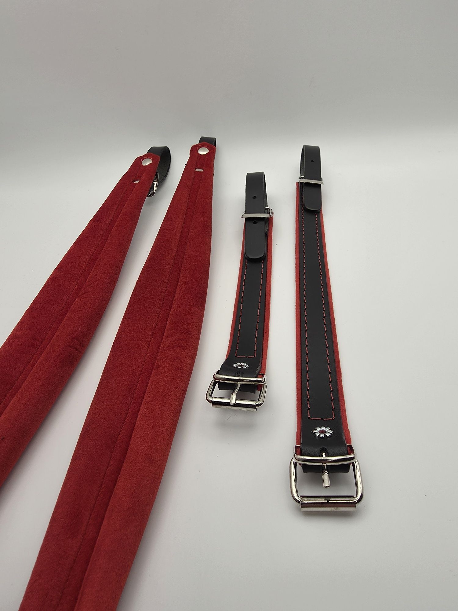 WŁOSKIE pasy nośne do akordeonu BLACK/RED 80b
80b