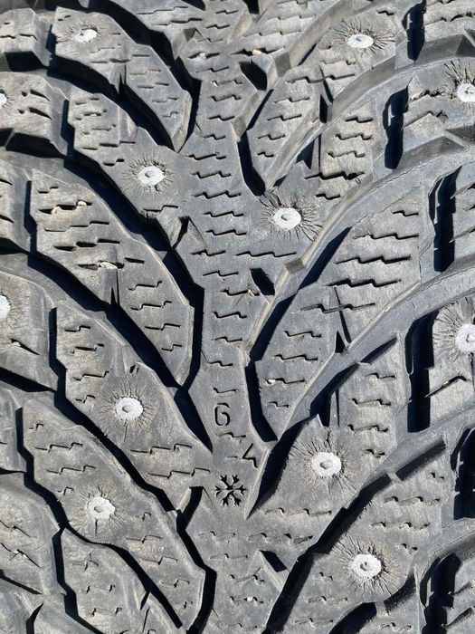 NOKIAN hakkapeliitta 9