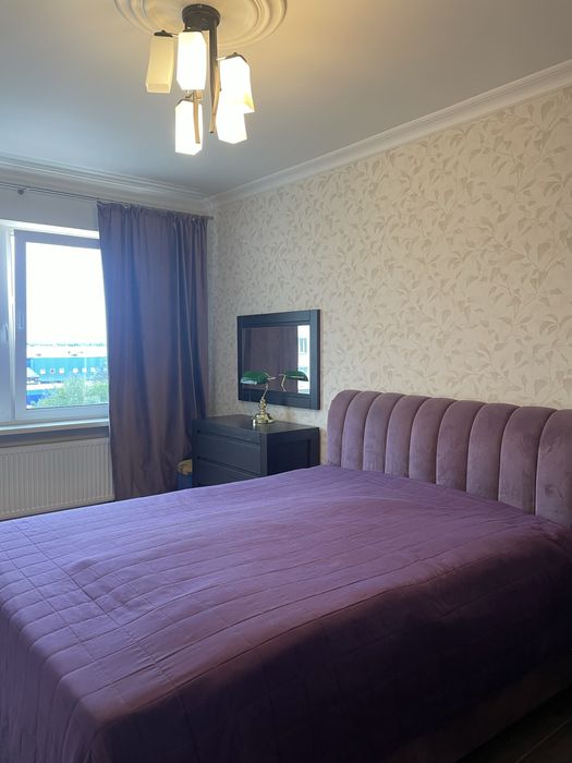 Продаж 3 кім.кв., вул.Гмирі 18, метро 7 хв.