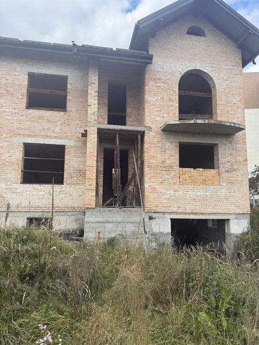 Продам приватний будинок м. Львів, р-н Голоско