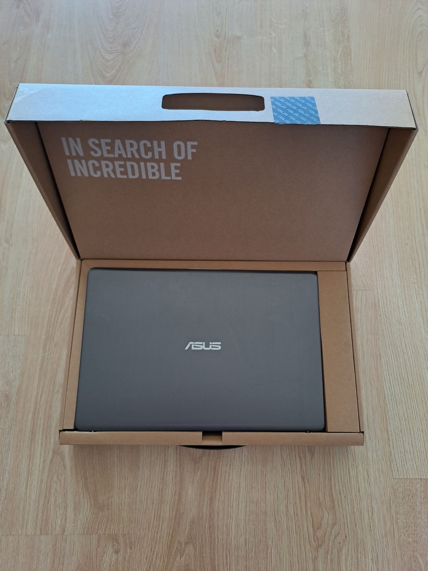 Portátil Asus VivoBook