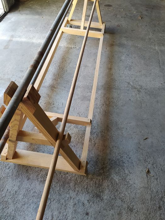 Suporte para rolos têxteis