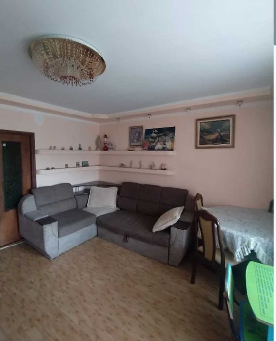 Оренда трикімнатної квартири